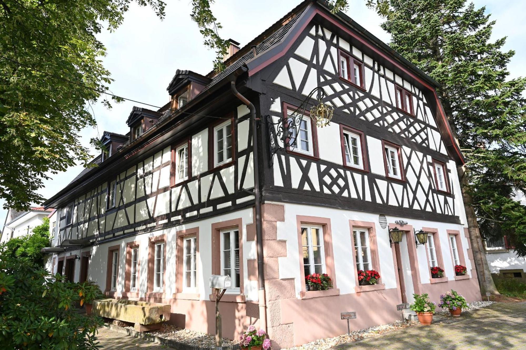 Boutique-Hotel Krone Denzlingen Exterior photo